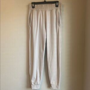 Yogolicious Cream Jogger Pants Size Large
